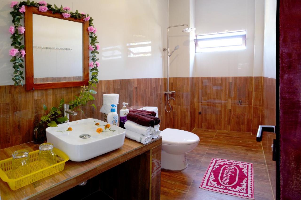Pink Beach Homestay Hoi An Exterior photo